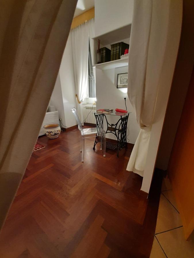 Casa Vacanze Pizzofalcone 41B Neapel Exteriör bild