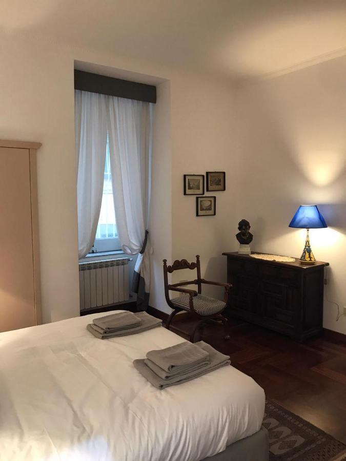 Casa Vacanze Pizzofalcone 41B Neapel Exteriör bild