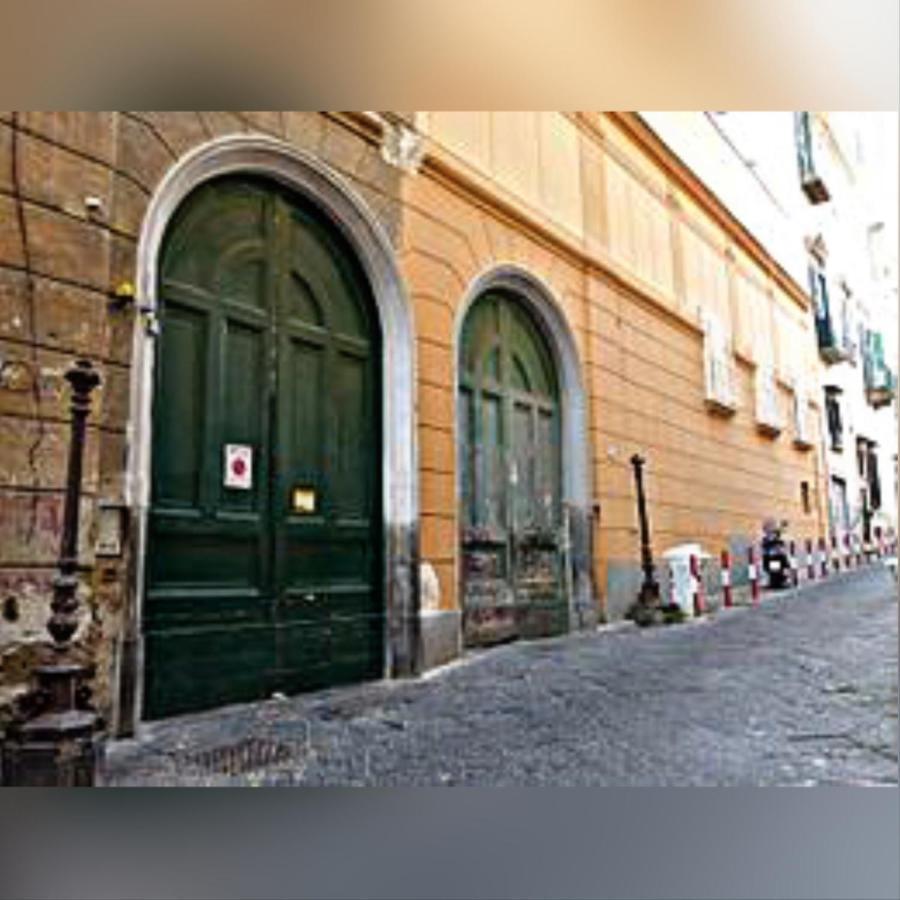 Casa Vacanze Pizzofalcone 41B Neapel Exteriör bild