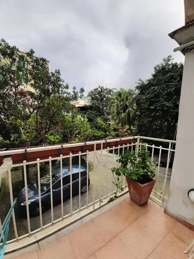 Casa Vacanze Pizzofalcone 41B Neapel Exteriör bild