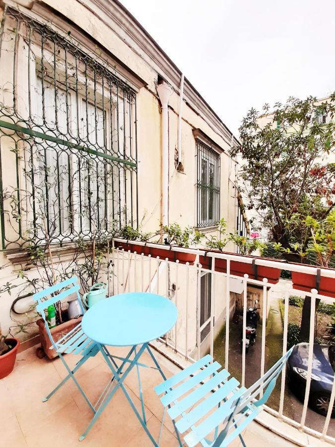 Casa Vacanze Pizzofalcone 41B Neapel Exteriör bild